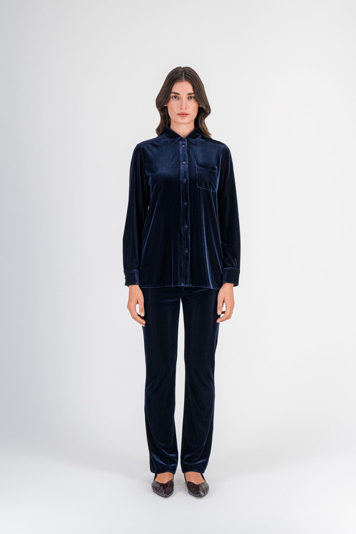 Pantalon évasé en velours côtelé marine