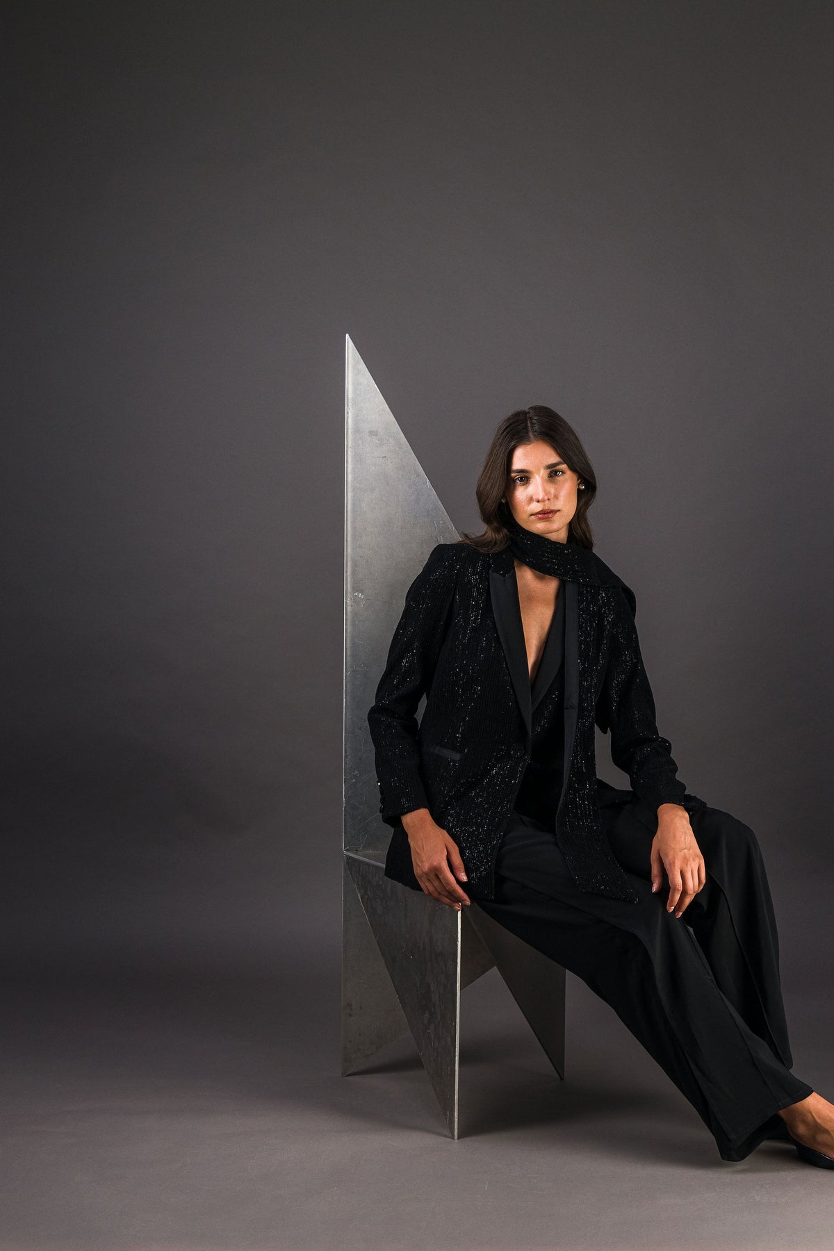 Écharpe étroite en sequins noire