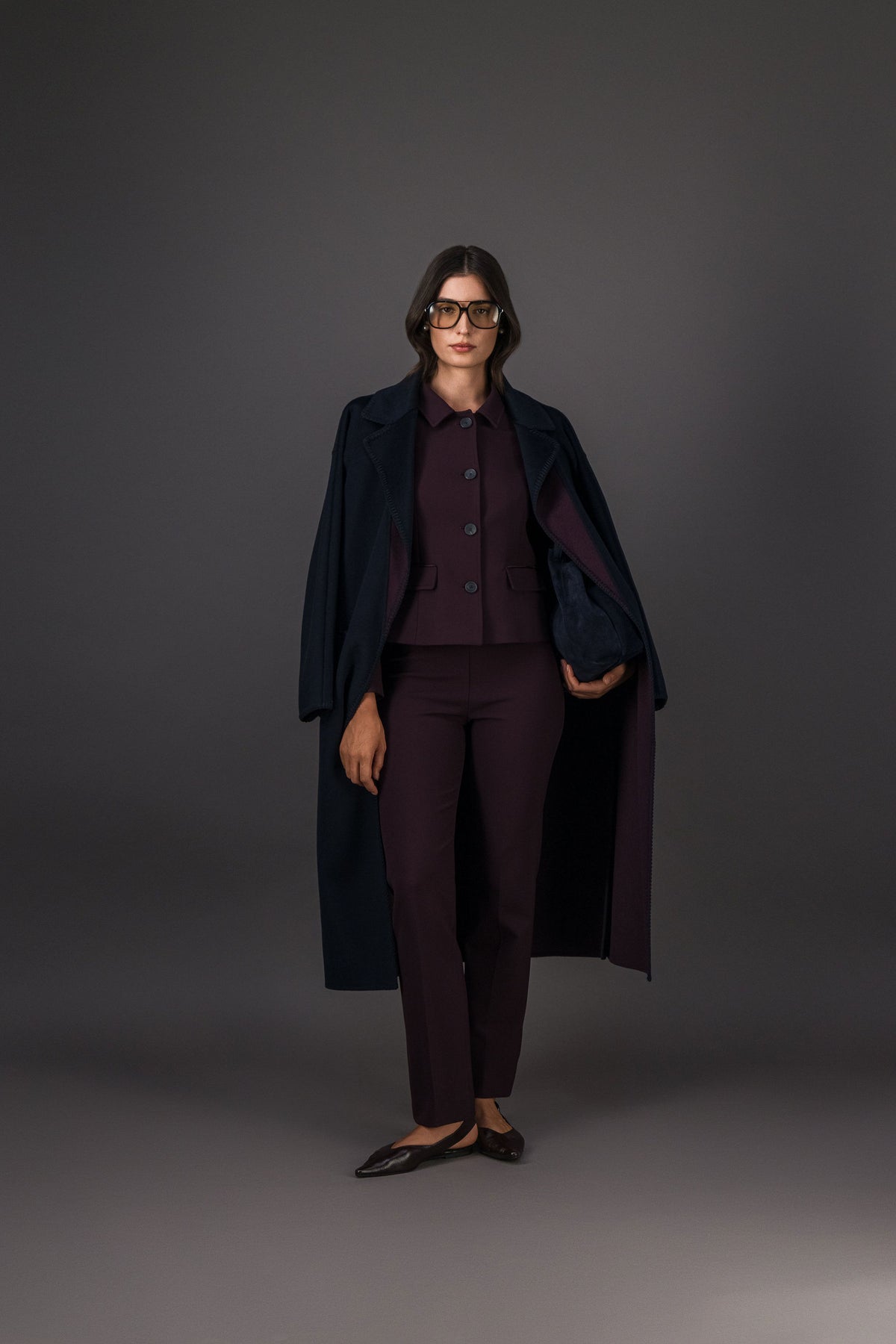 Pantalon droit à pli marqué grenat
