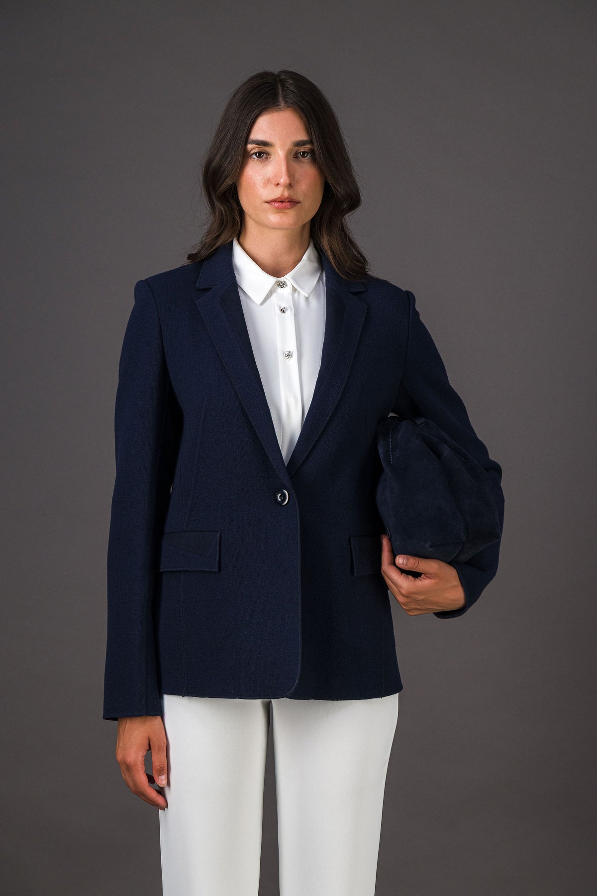 Veste blazer cintrée en laine marine