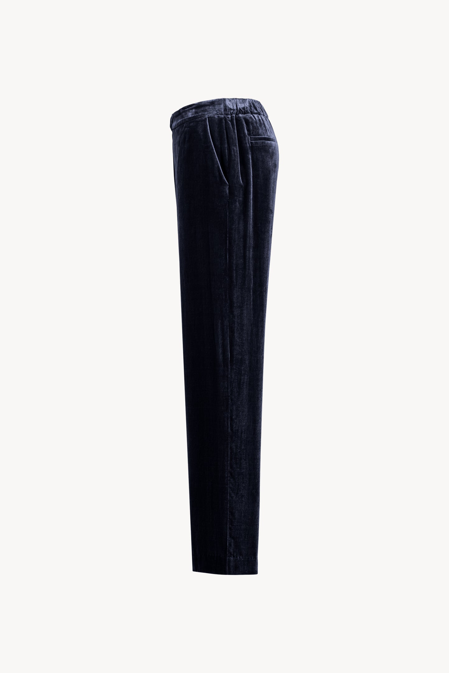 Pantalon droit en velours marine orné d'une taille élastique, poches italiennes et des poches passepoiles.