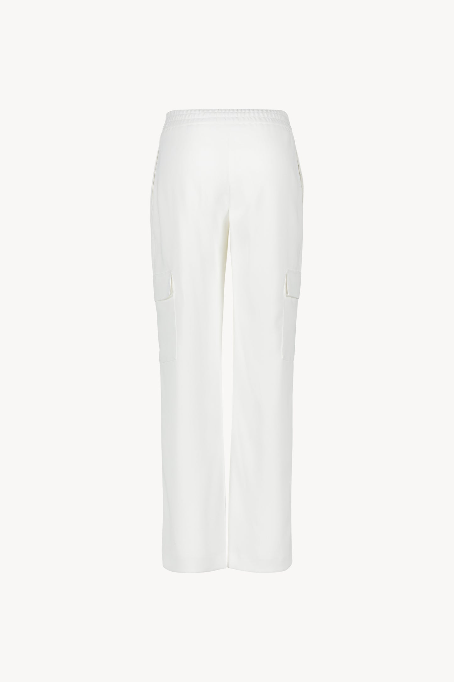 Pantalon cargo blanc cassé avec des détails de surpiqûres