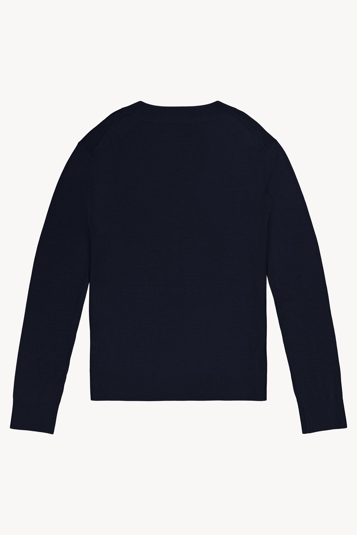 Élégant pull marine en maille légère, avec col V et coupe fluide .