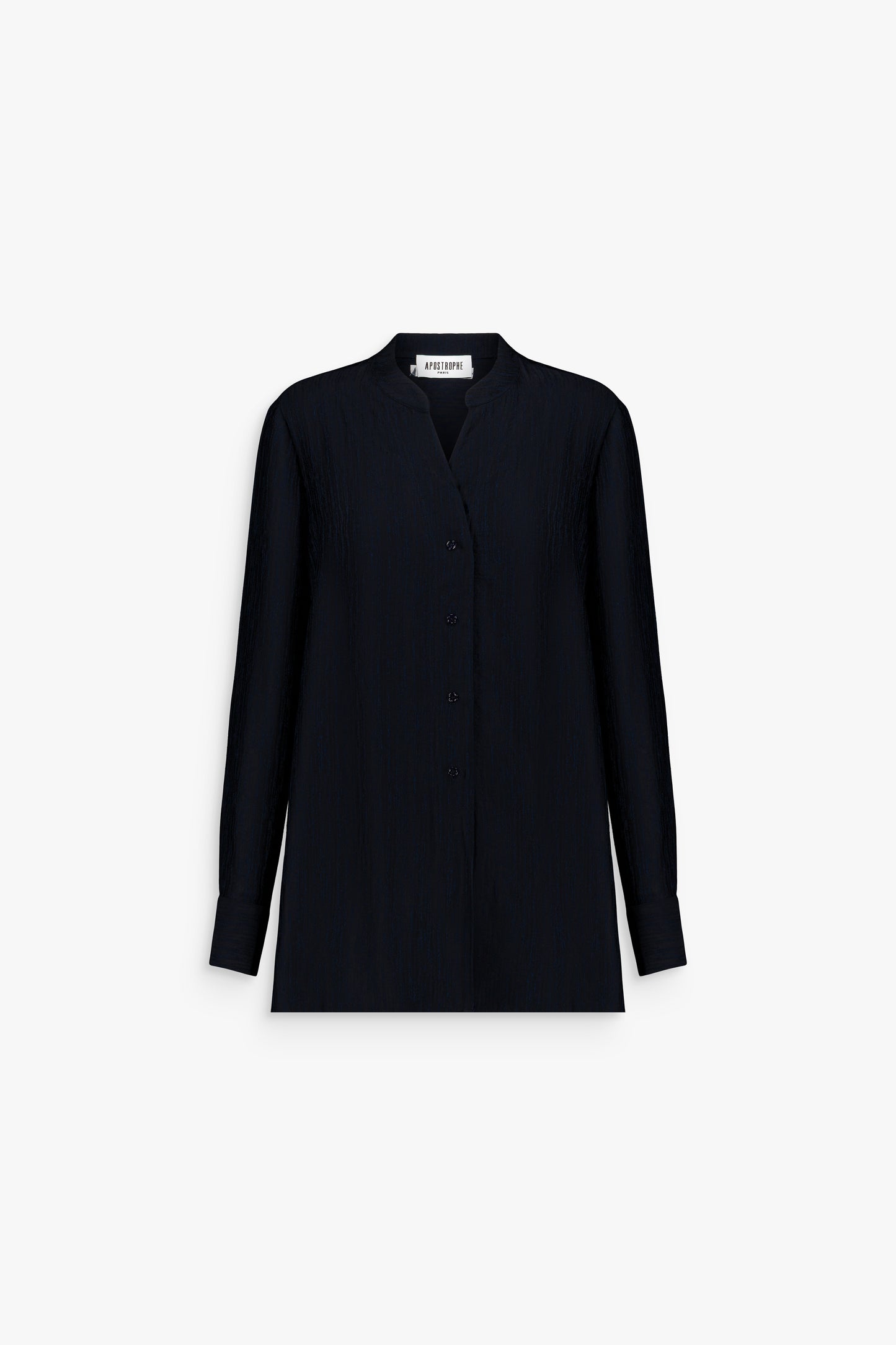 Chemise marine, col mao revisité et décolleté en V, coupe droite moderne.