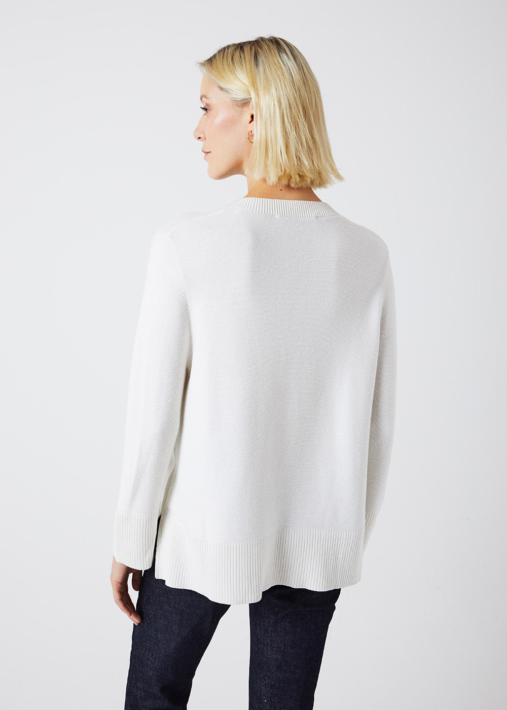 PULL A LACETS BLANC
