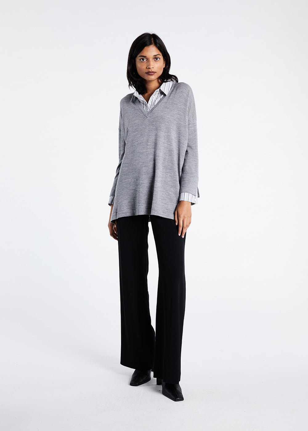 Pull bi-matière gris